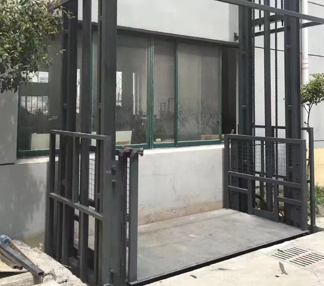 峡江导轨式施工升降机助力民生工程提速增效